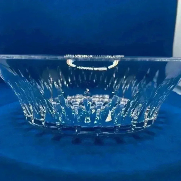 Vera Wang Wedgwood 11 in. Lead Crystal Salad Bowl, Etched Name - Picture 3 of 5